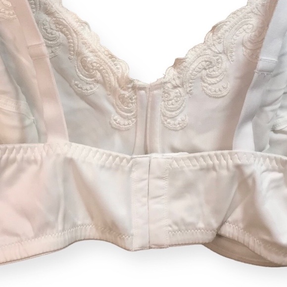 Lilyette White Full Coverage Minimizer Non-Padded Underwire Bra 0417 Size 44D - Picture 6 of 13